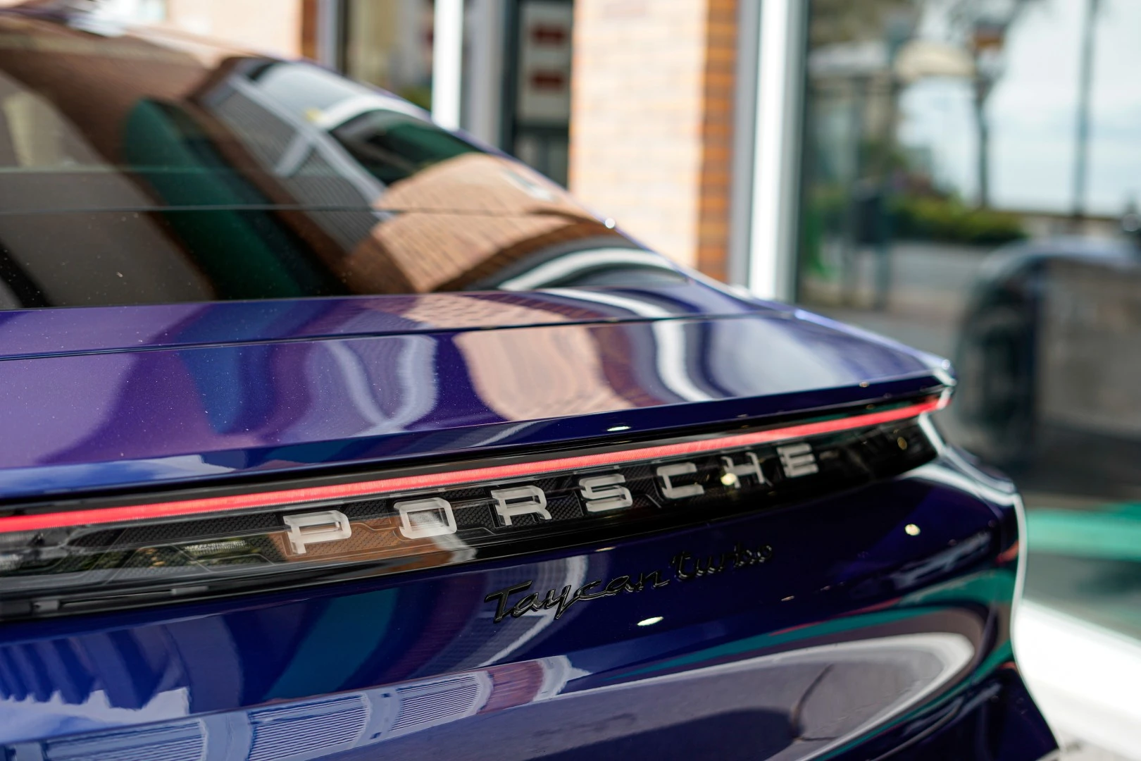Porsche Taycan Turbo