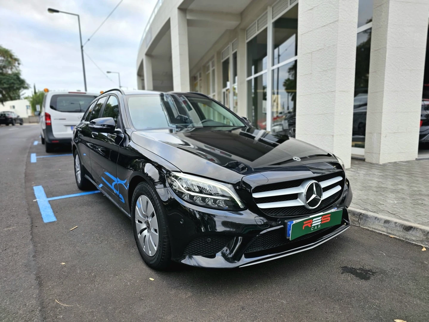 Mercedes-Benz C 200 d Station 9G-TRONIC AMG Line