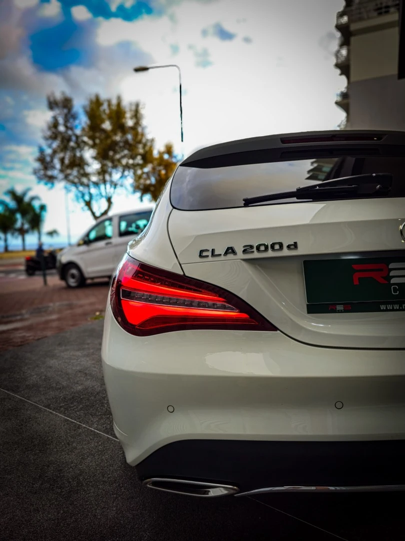 Mercedes-Benz CLA 200 d Shooting Brake Urban Aut.
