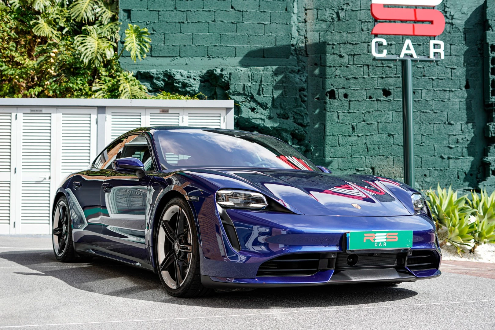 Porsche Taycan Turbo