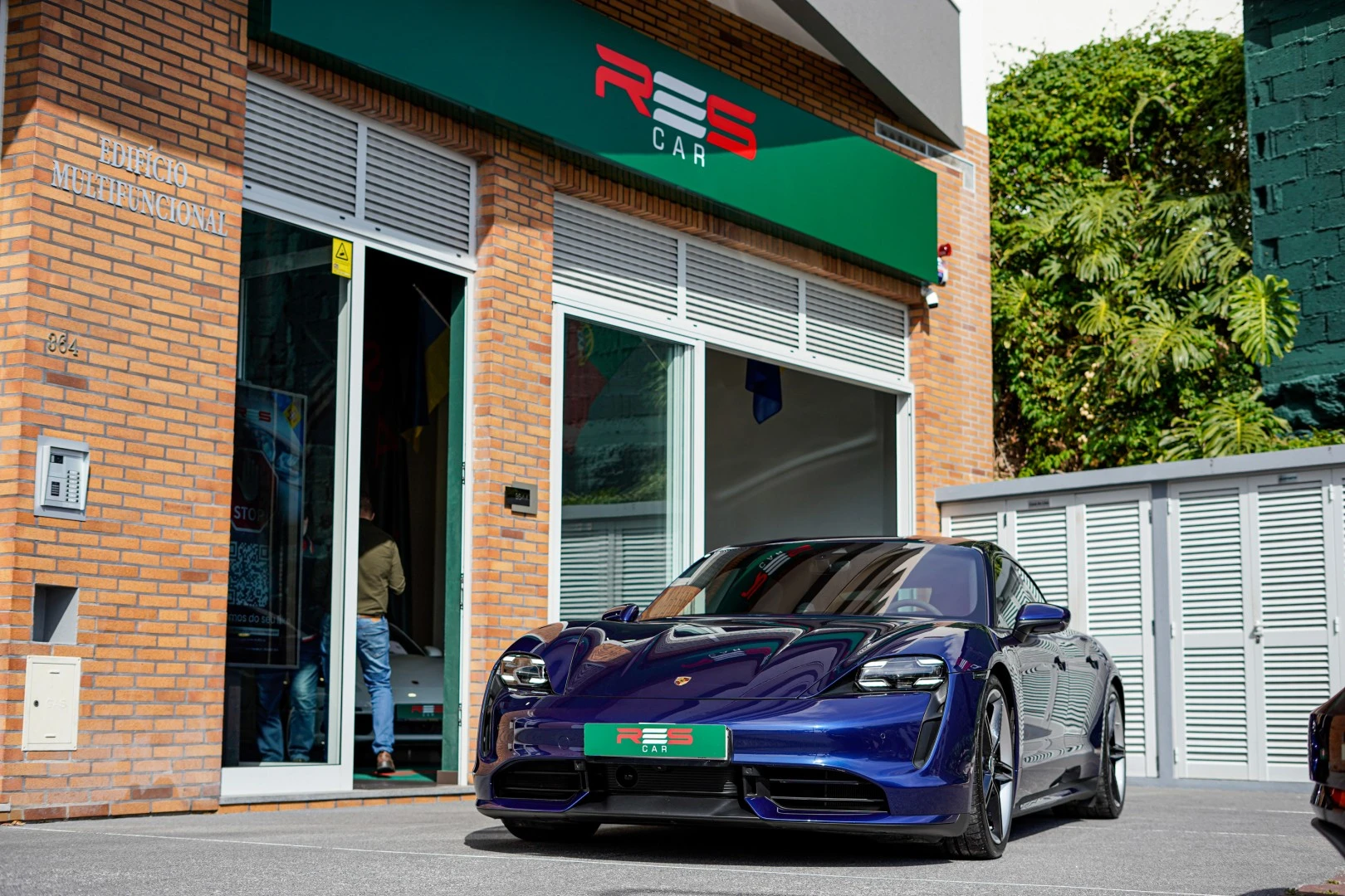 Porsche Taycan Turbo