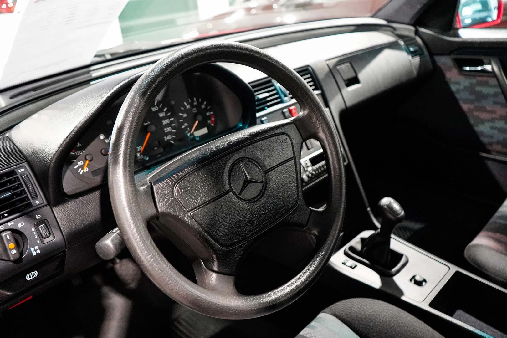 Mercedes-Benz C 180 Elegance