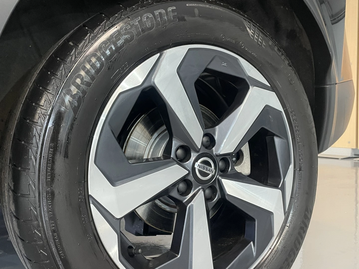 Nissan Qashqai 1.3 DIG-T N-Connecta LED Xtronic