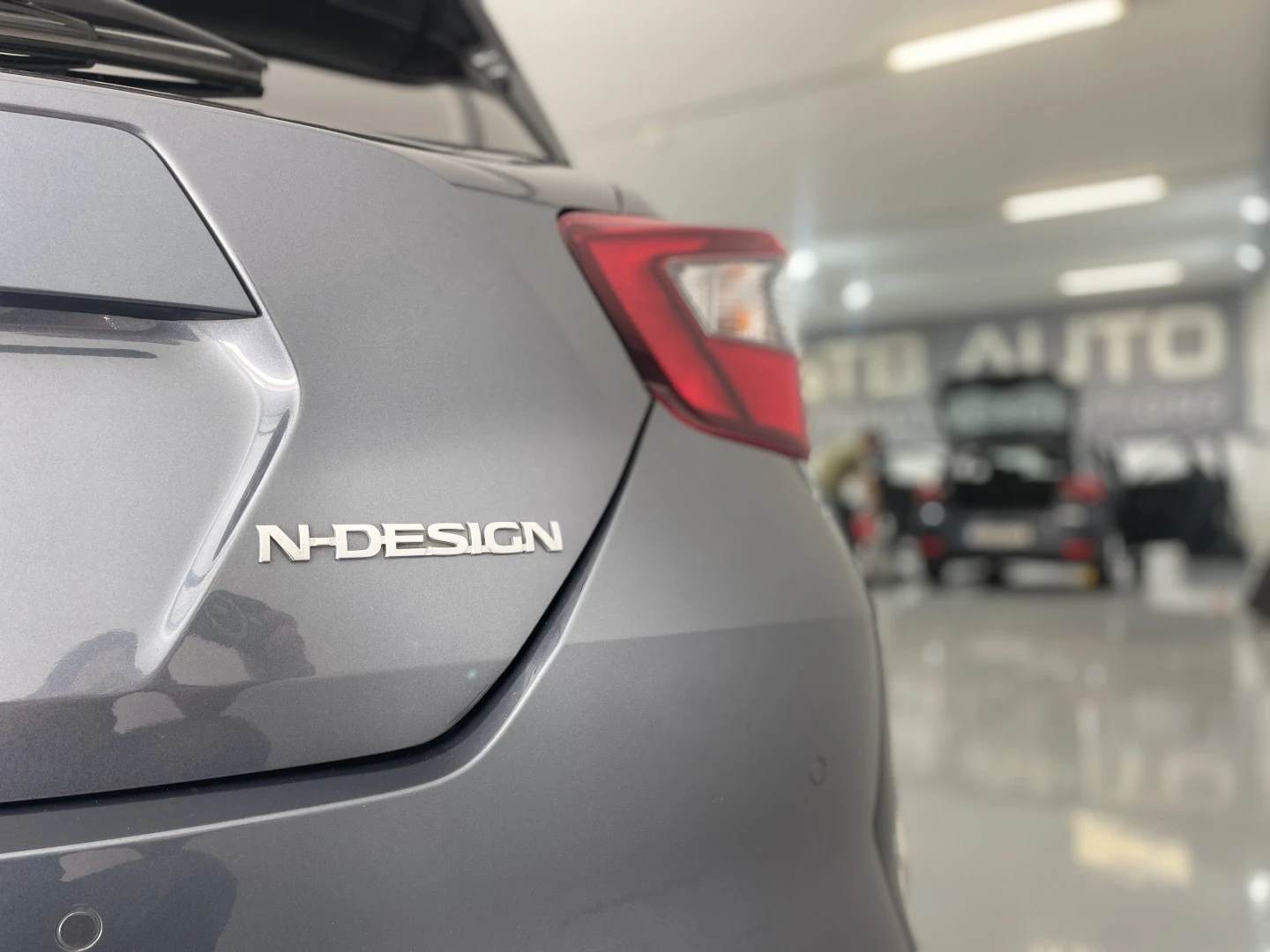 Nissan Micra 1.0 IG-T N-Design Black P.Navi
