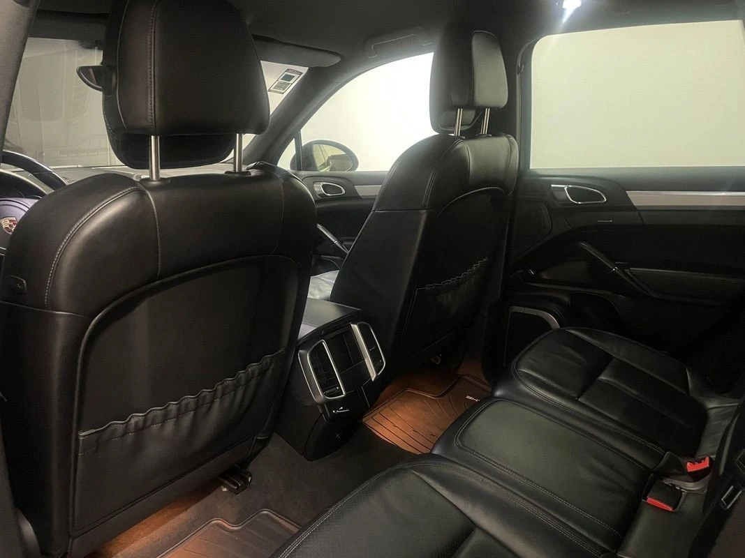 Porsche Cayenne S Hybrid