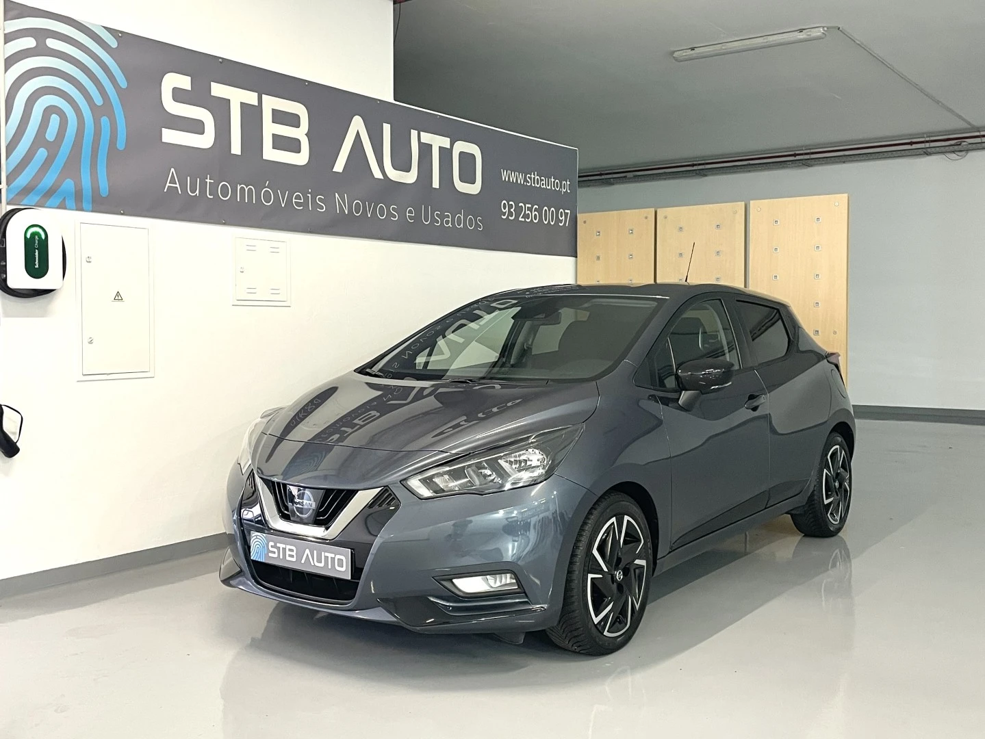 Nissan Micra 1.0 IG-T N-Design Black P.Navi