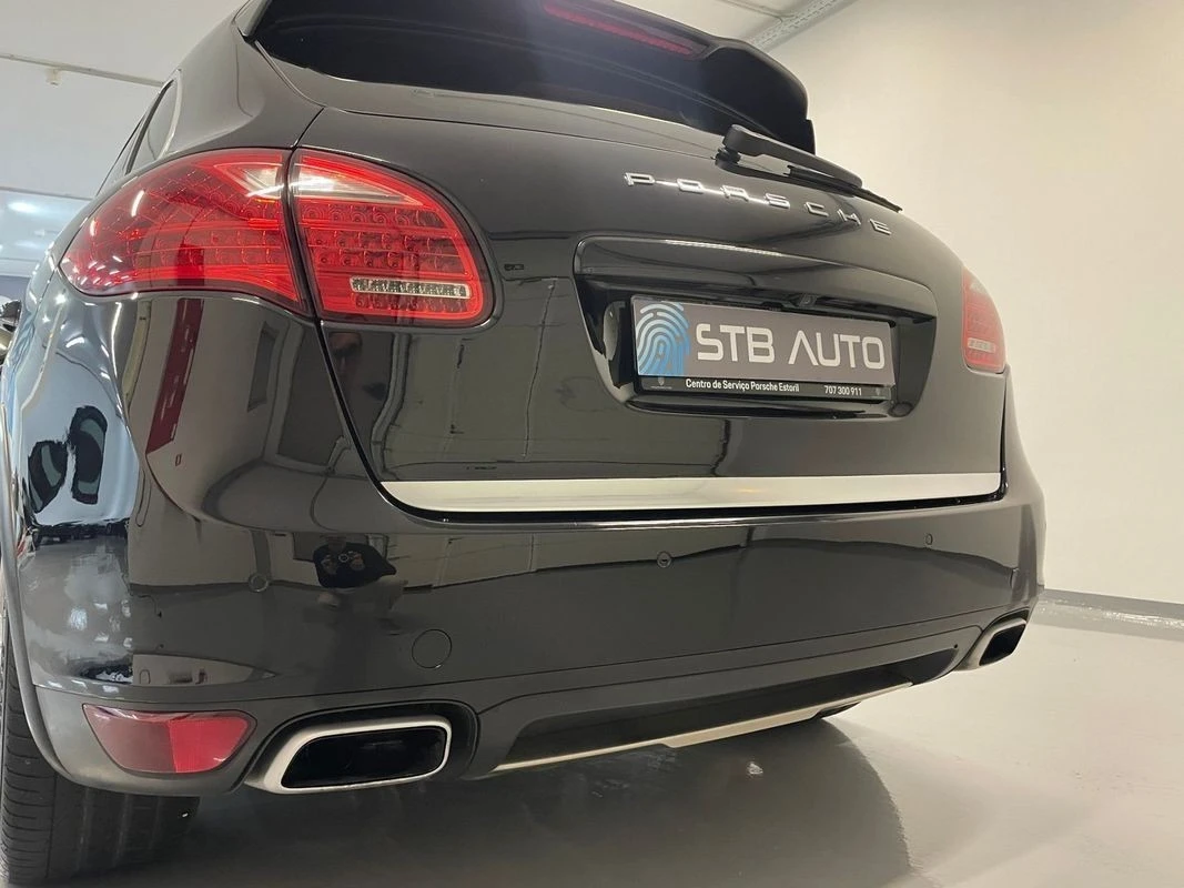 Porsche Cayenne S Hybrid