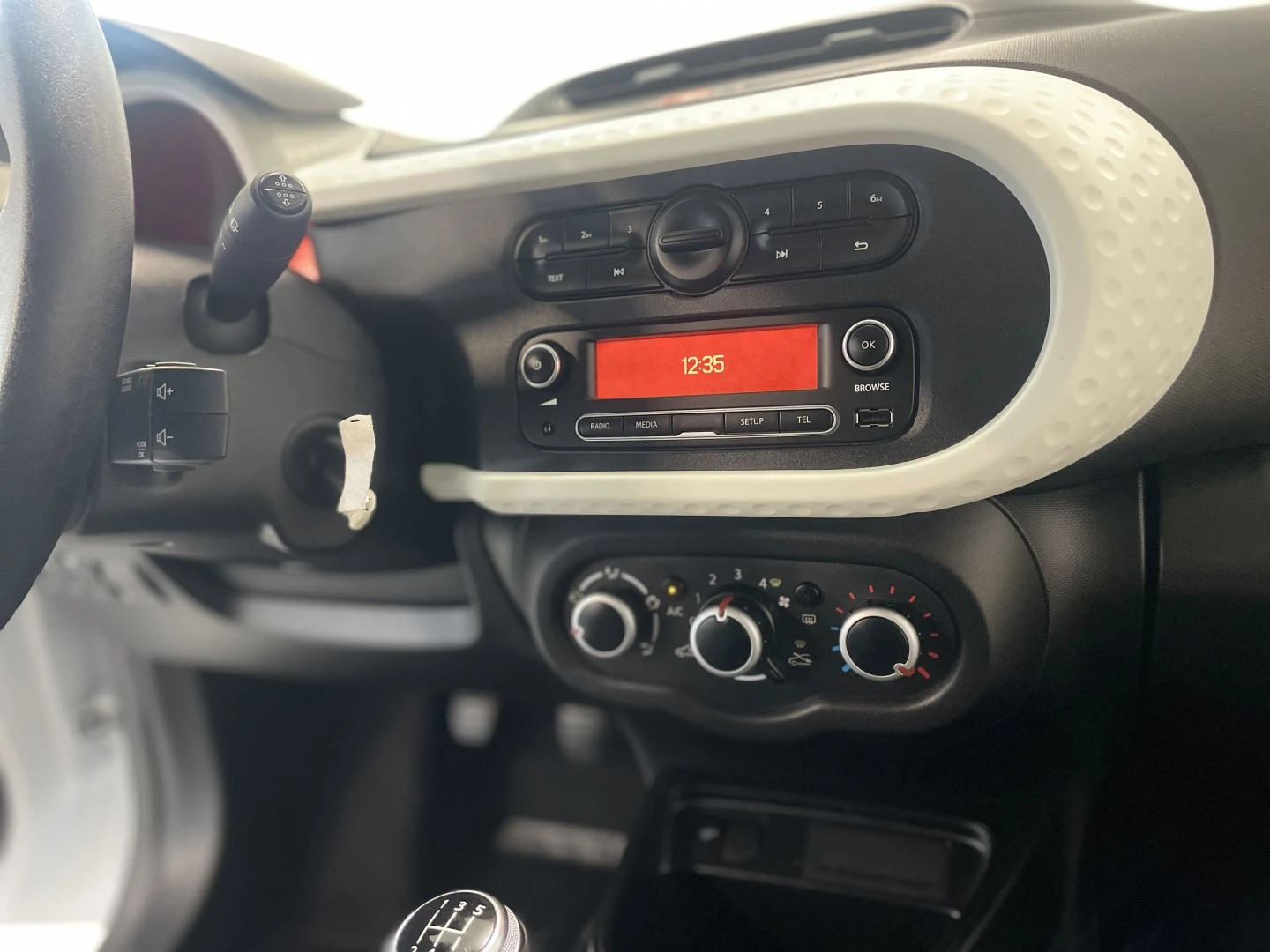 Renault Twingo SCe 65 lIMITED