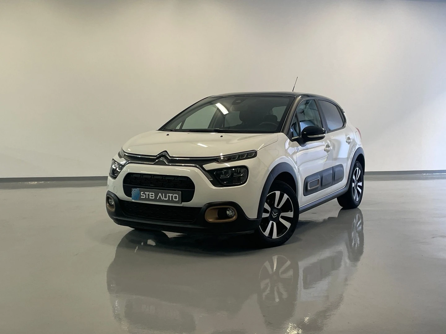 Citroën C3 1.2 PureTech C-Series