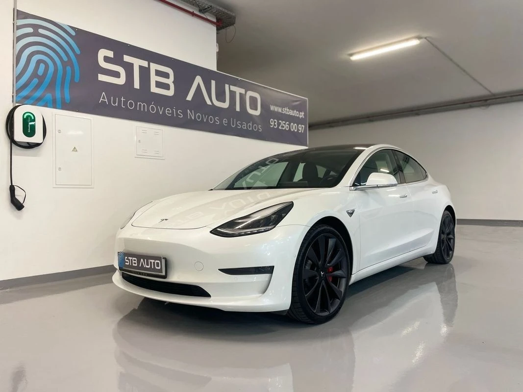 Tesla Model 3 Performance Dual Motor AWD
