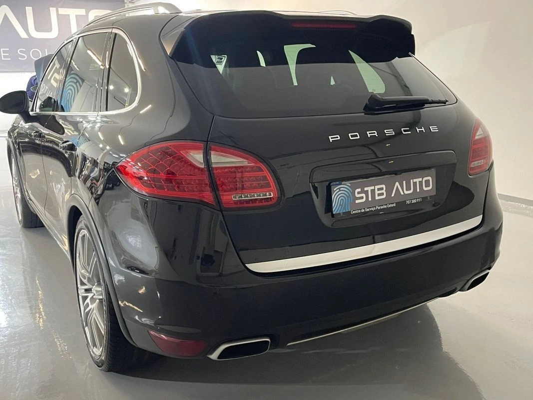 Porsche Cayenne S Hybrid