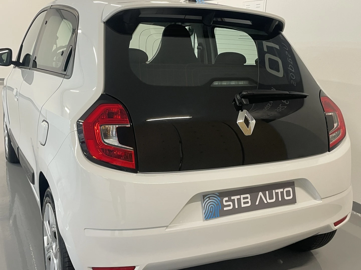 Renault Twingo SCe 65 lIMITED