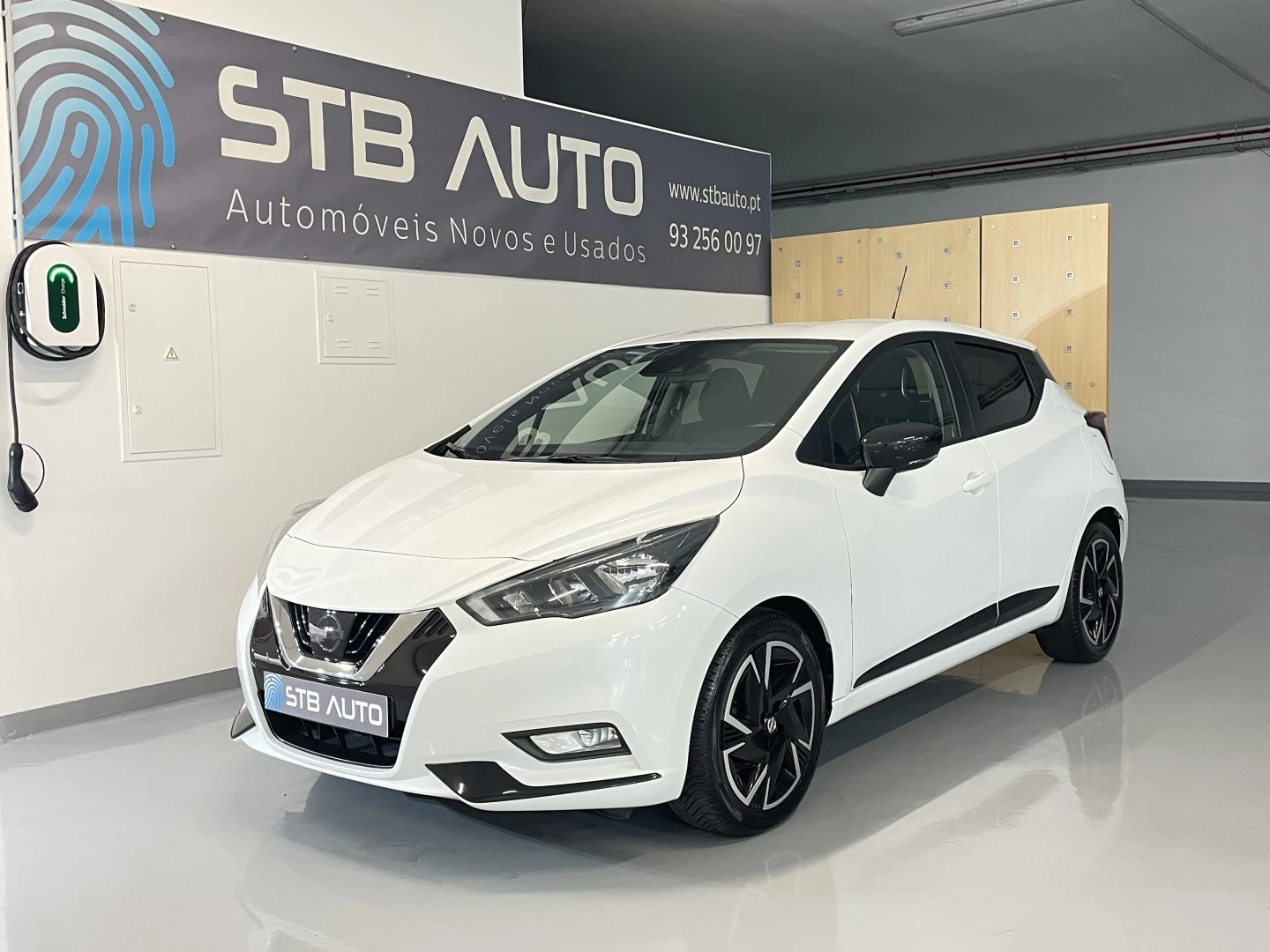 Nissan Micra 1.0 IG-T N-Design Black P.Navi
