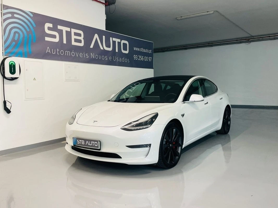 Tesla Model 3 Performance Dual Motor AWD