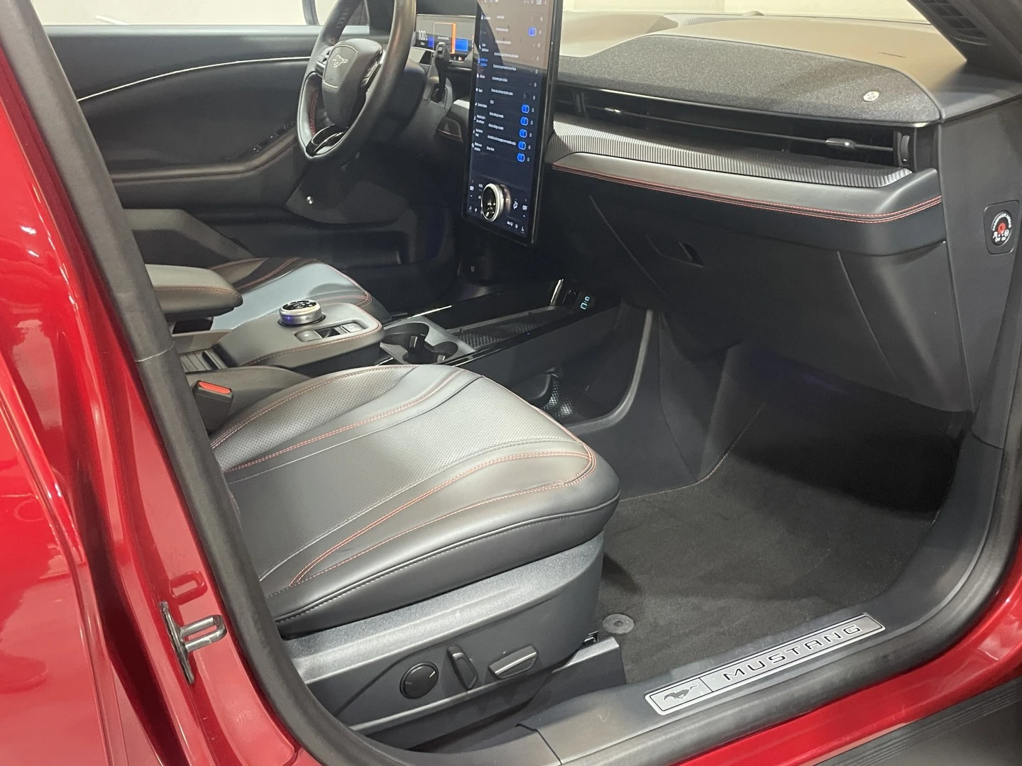Ford Mustang Mach-E 98.7 kWh Premium AWD