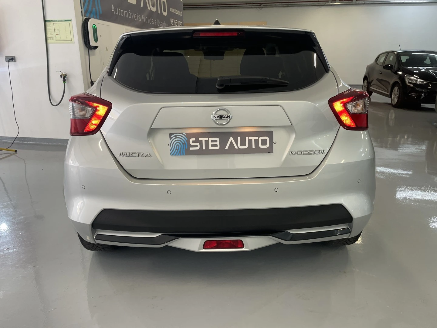 Nissan Micra 1.0 IG-T N-Design Black P.Navi