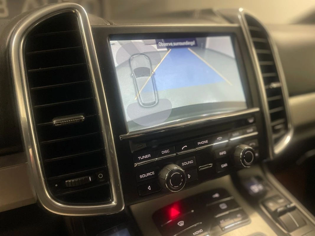 Porsche Cayenne S Hybrid