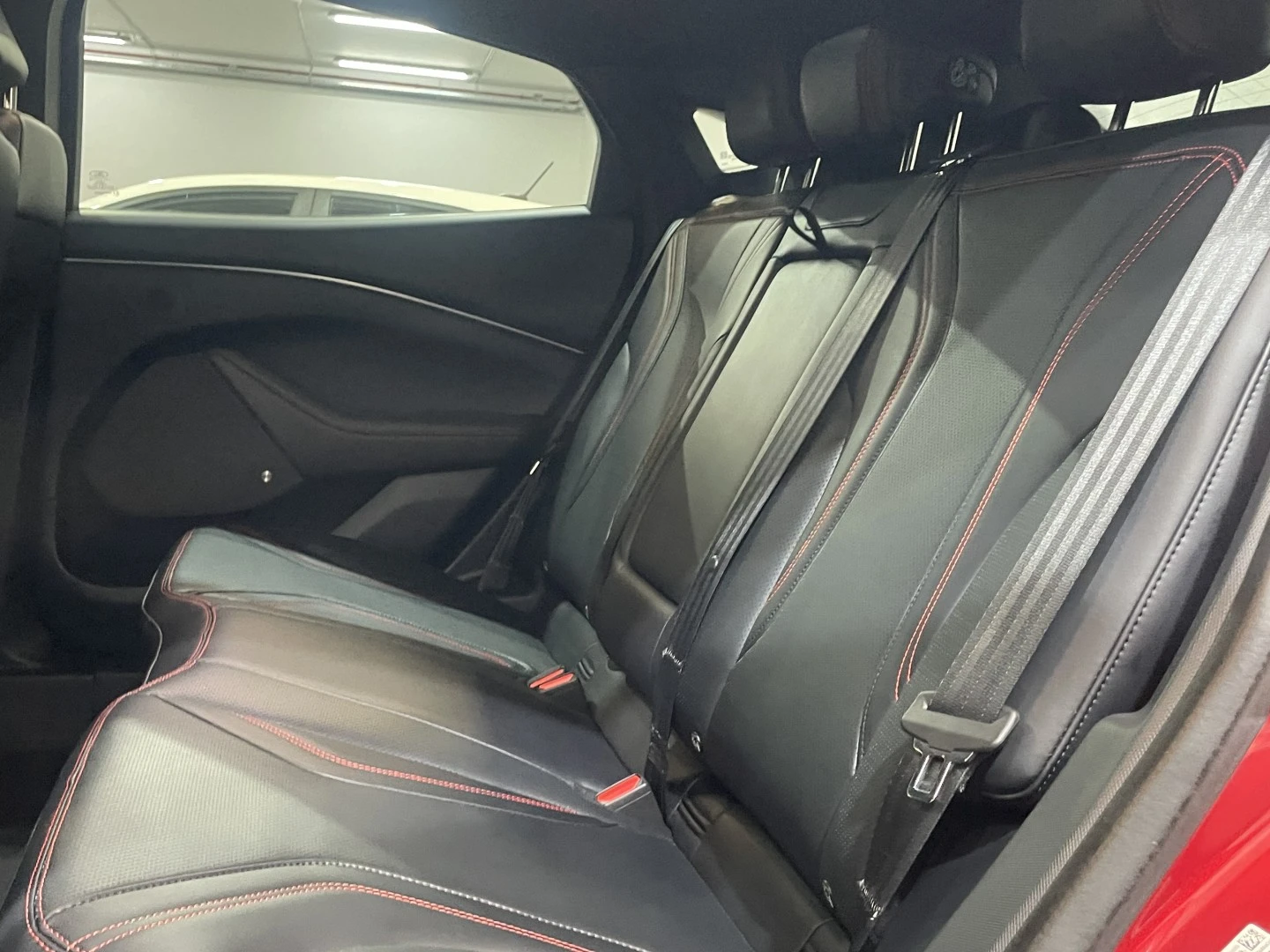 Ford Mustang Mach-E 98.7 kWh Premium AWD
