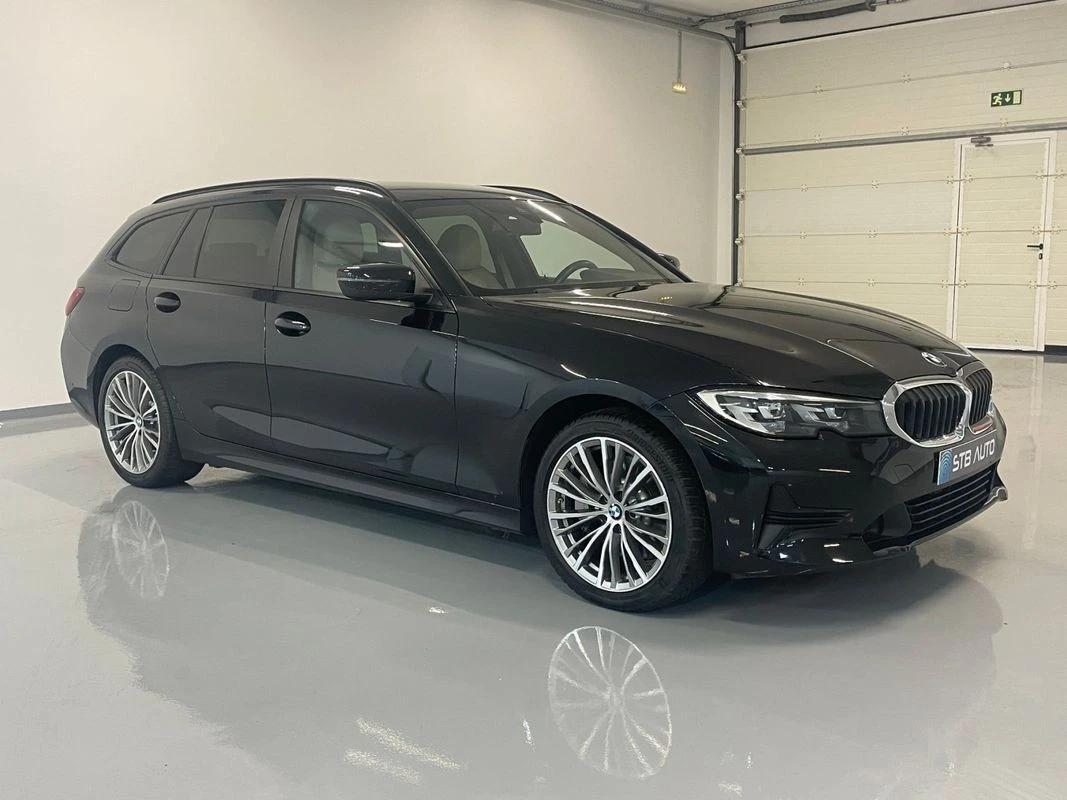 BMW 330 e Touring Pack M Auto
