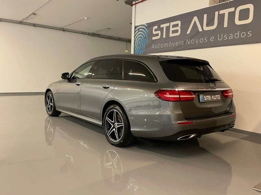 Mercedes-Benz E 300 De AMG Line