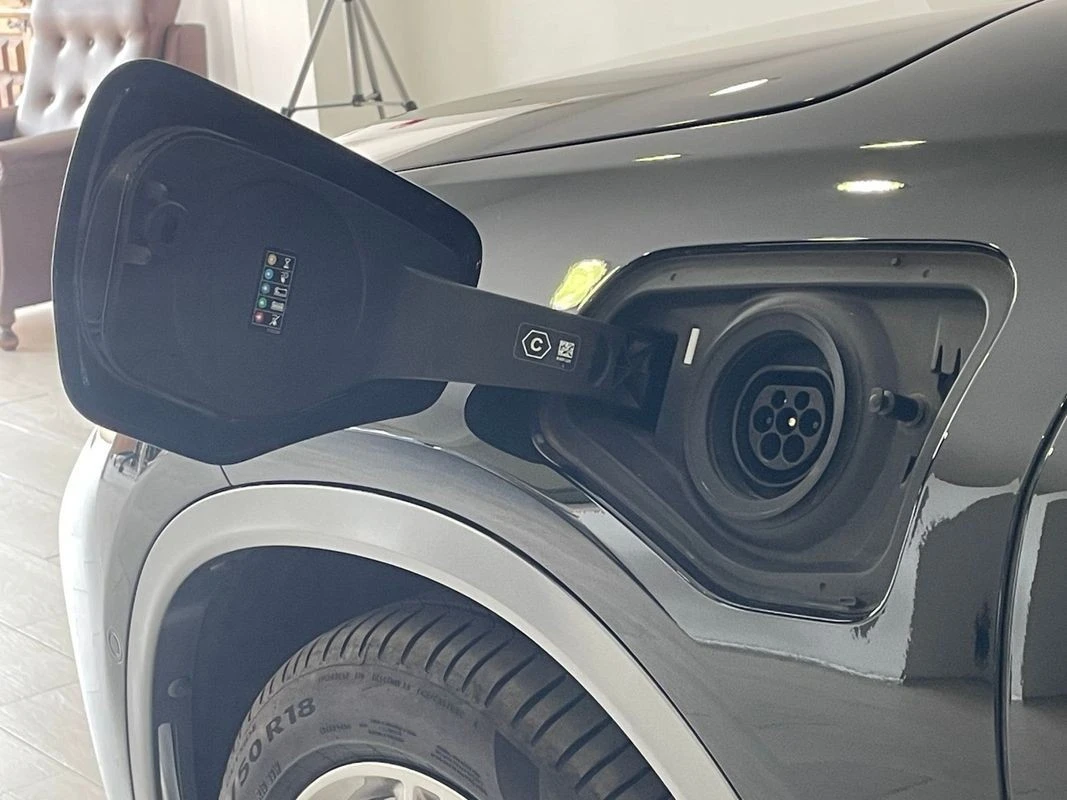BMW X2 25 e xDrive Pack M