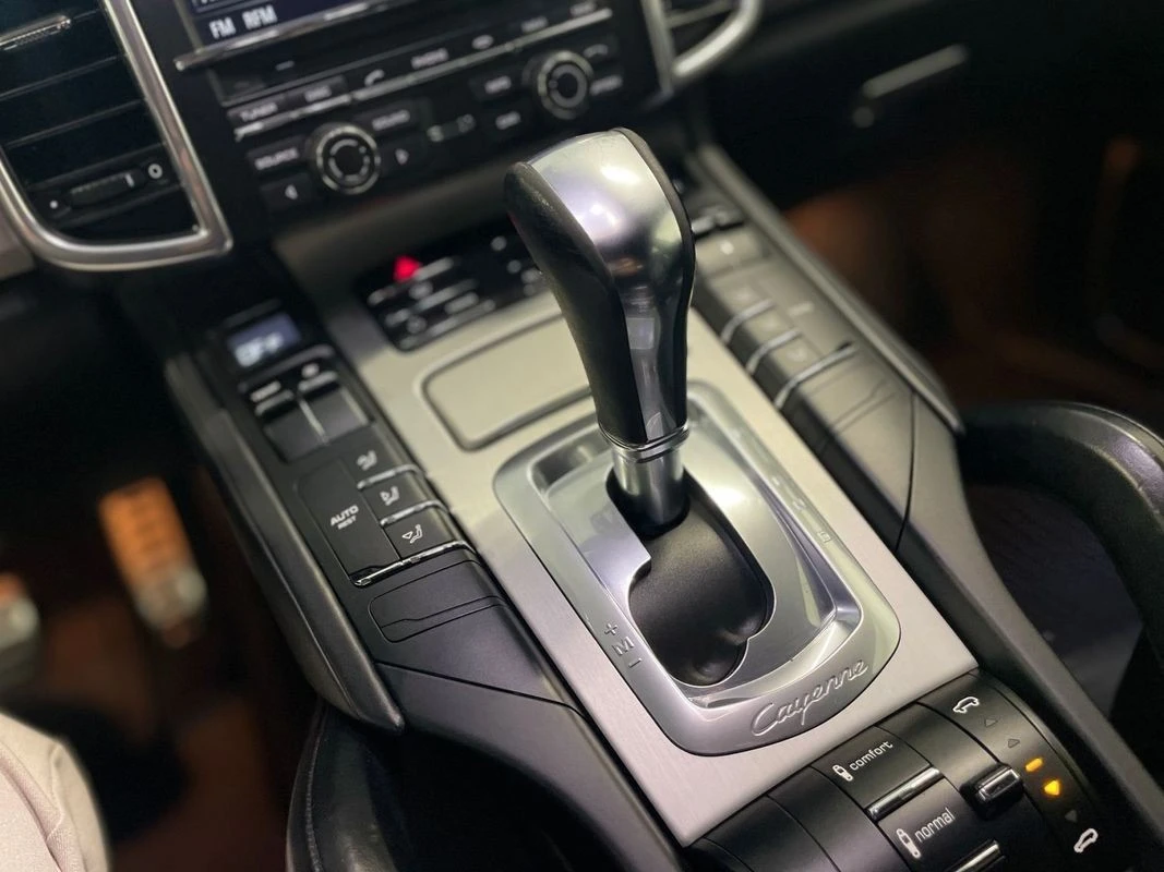 Porsche Cayenne S Hybrid