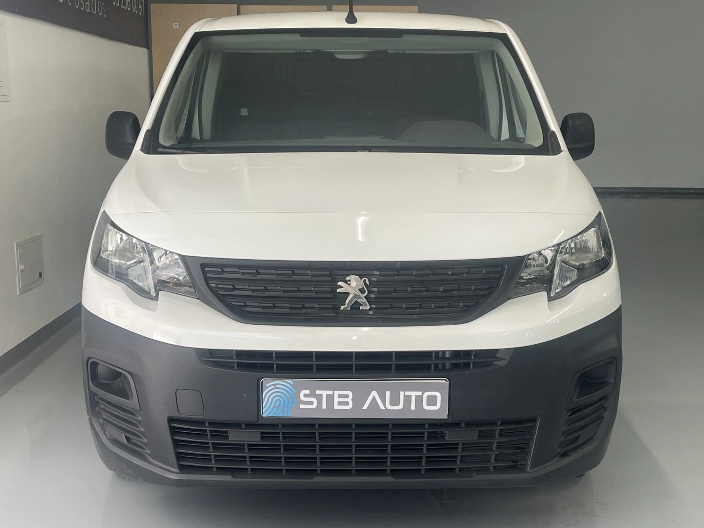 Peugeot Partner Pro Standard 4d