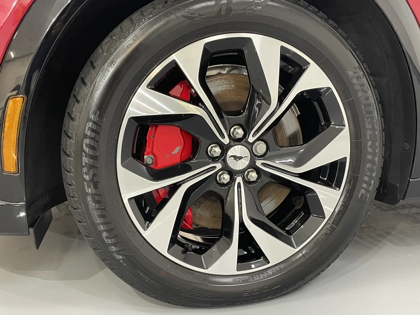 Ford Mustang Mach-E 98.7 kWh Premium AWD