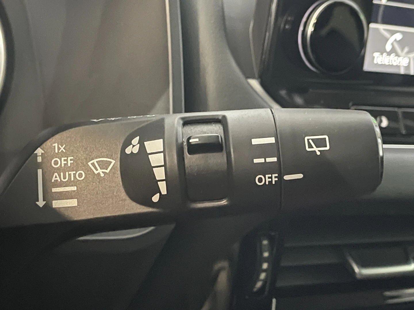 Nissan Qashqai 1.3 DIG-T N-Connecta LED Xtronic