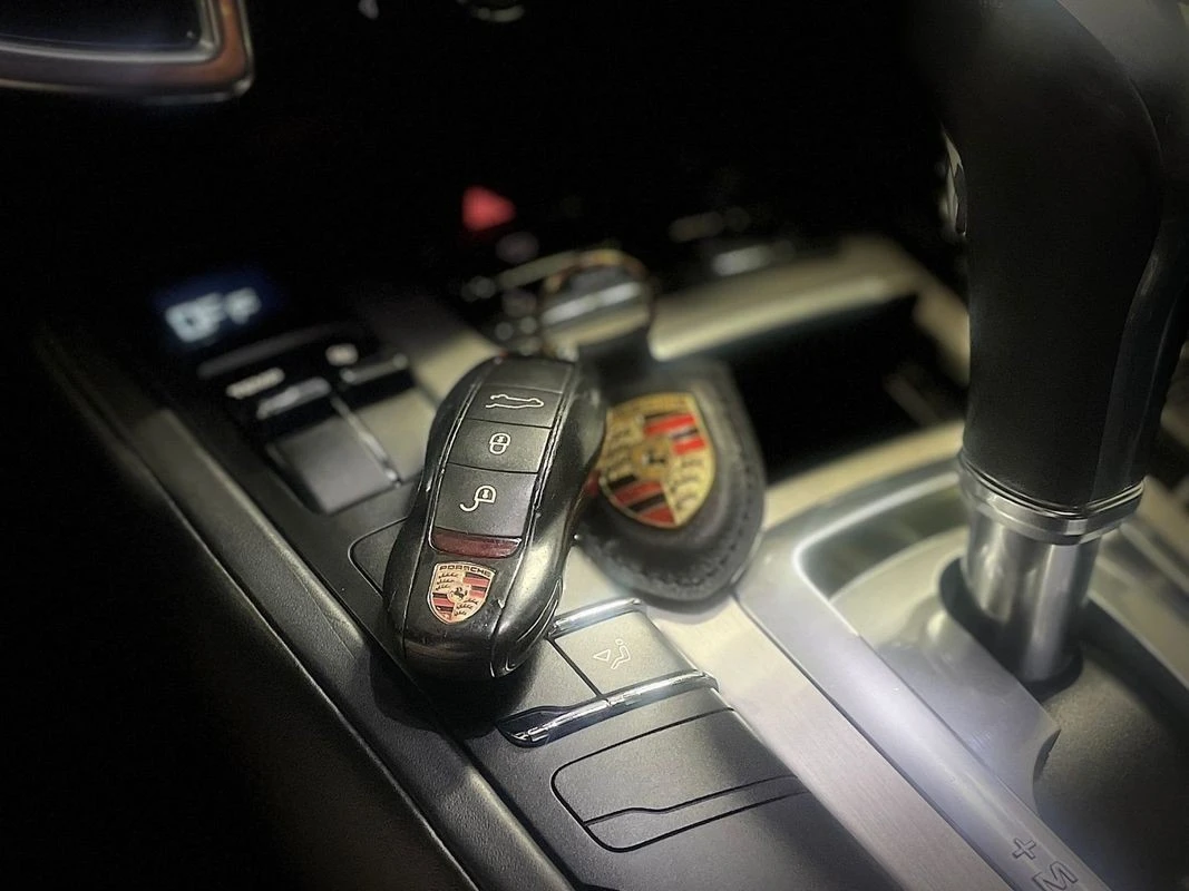 Porsche Cayenne S Hybrid
