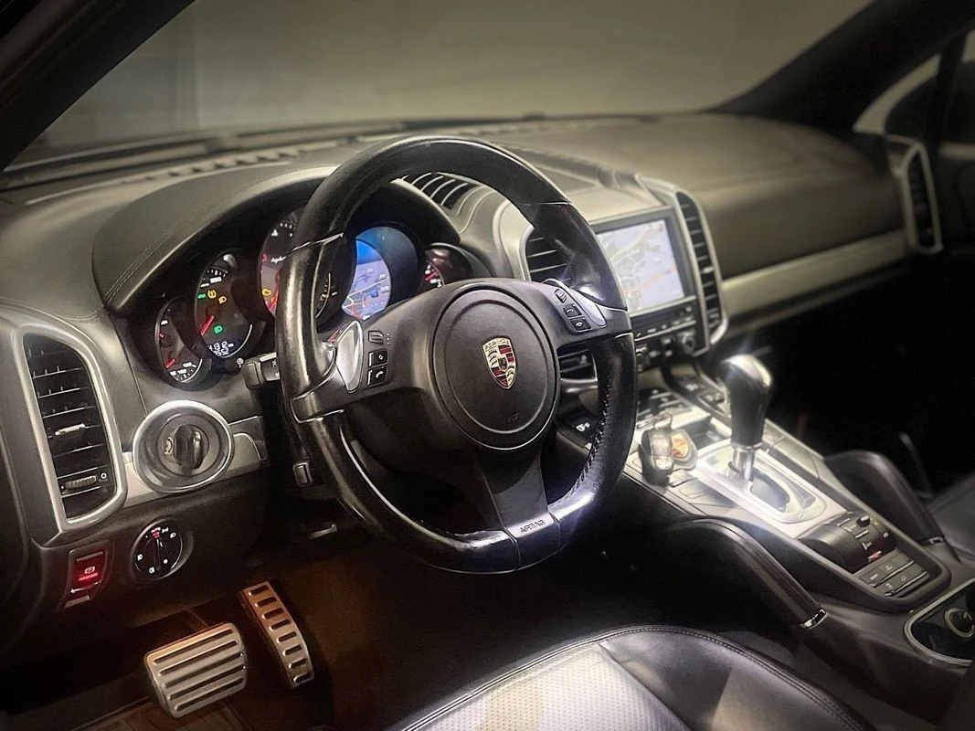 Porsche Cayenne S Hybrid