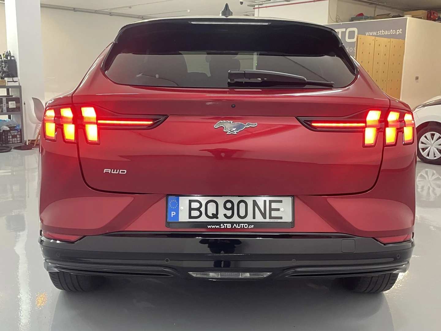 Ford Mustang Mach-E 98.7 kWh Premium AWD