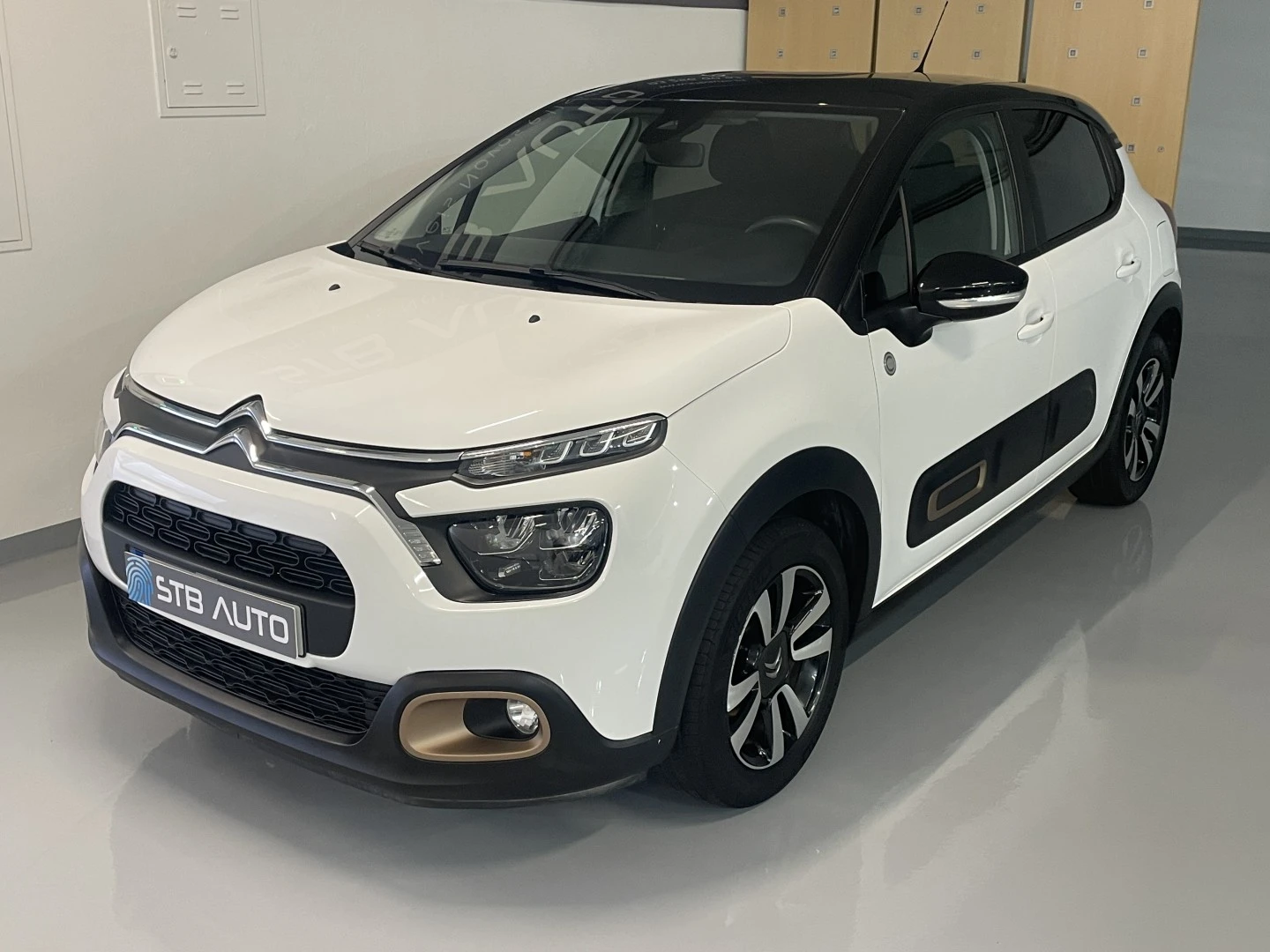 Citroën C3 1.2 PureTech C-Series