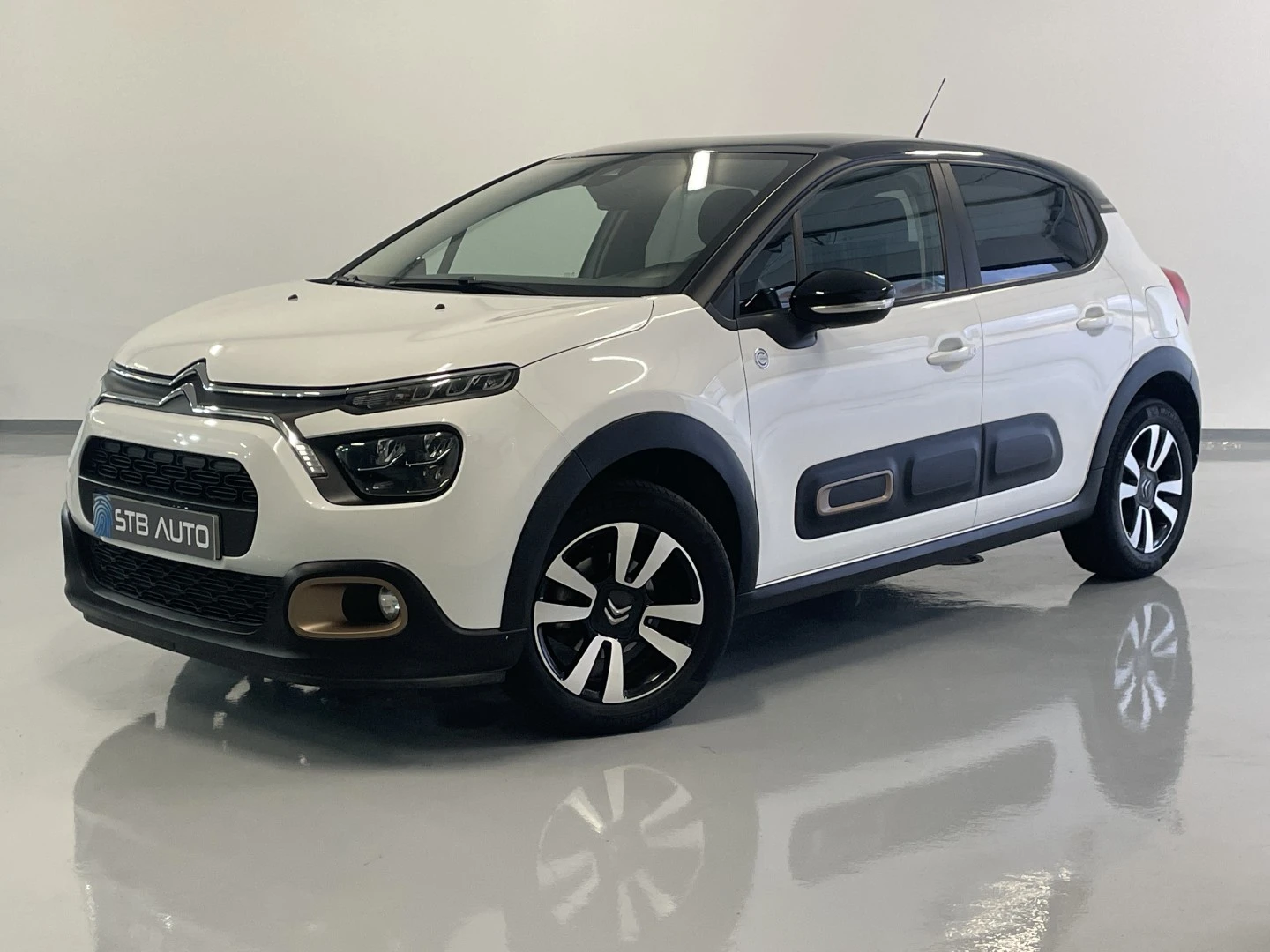 Citroën C3 1.2 PureTech C-Series