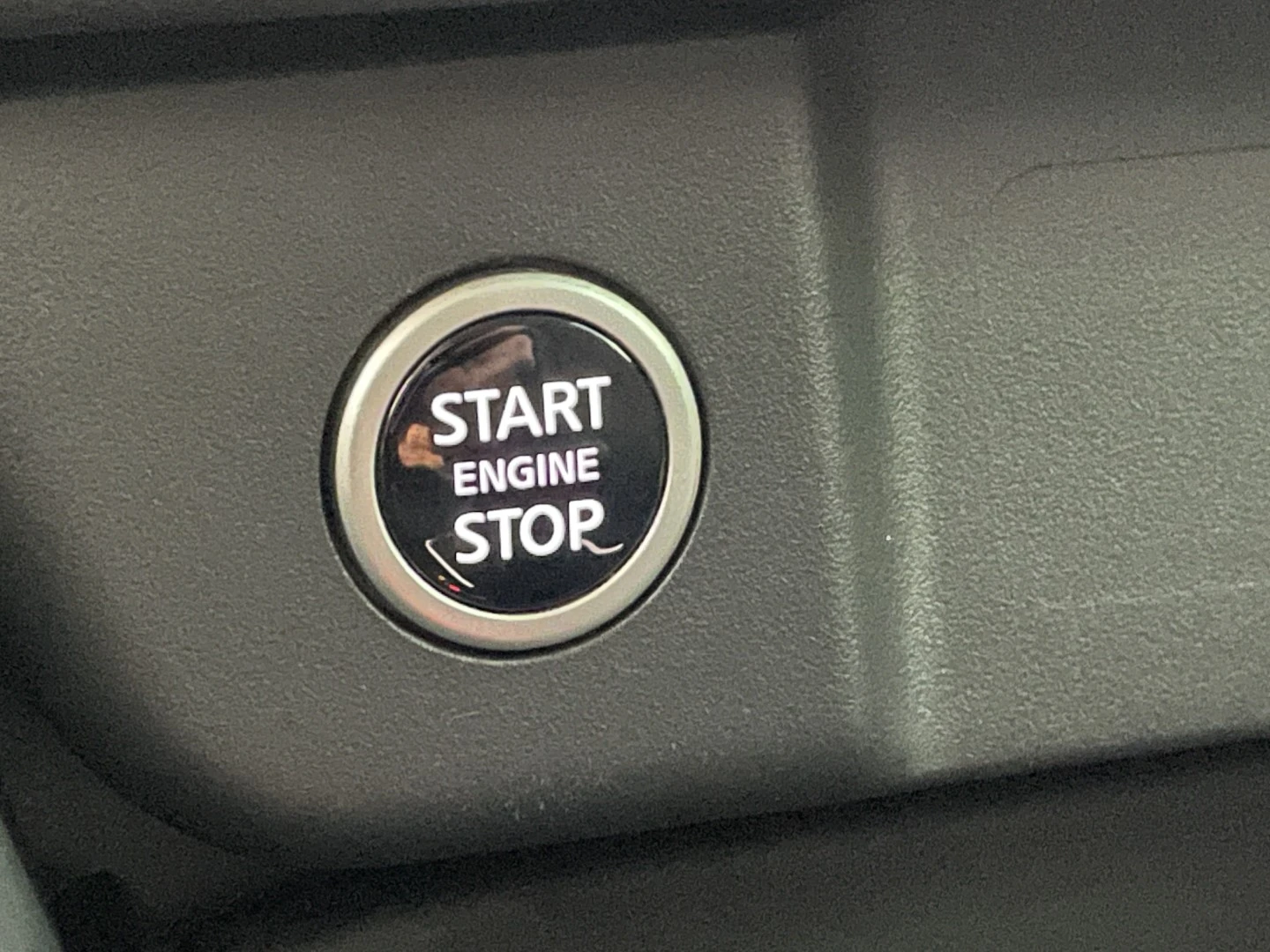 Nissan Qashqai 1.3 DIG-T N-Connecta LED Xtronic
