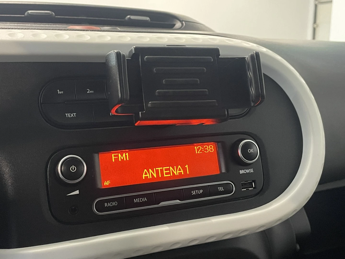 Renault Twingo SCe 65 lIMITED