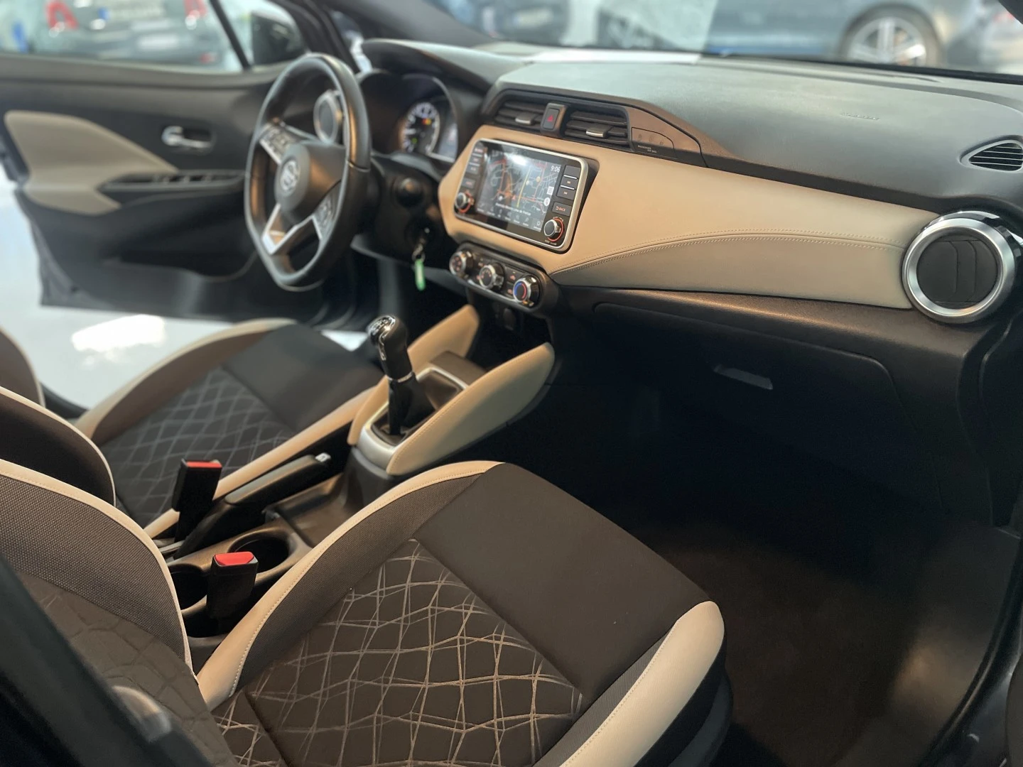 Nissan Micra 1.0 IG-T N-Design Black P.Navi