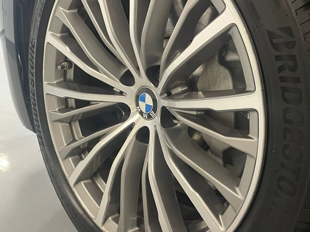 BMW 330 e Touring Pack M Auto