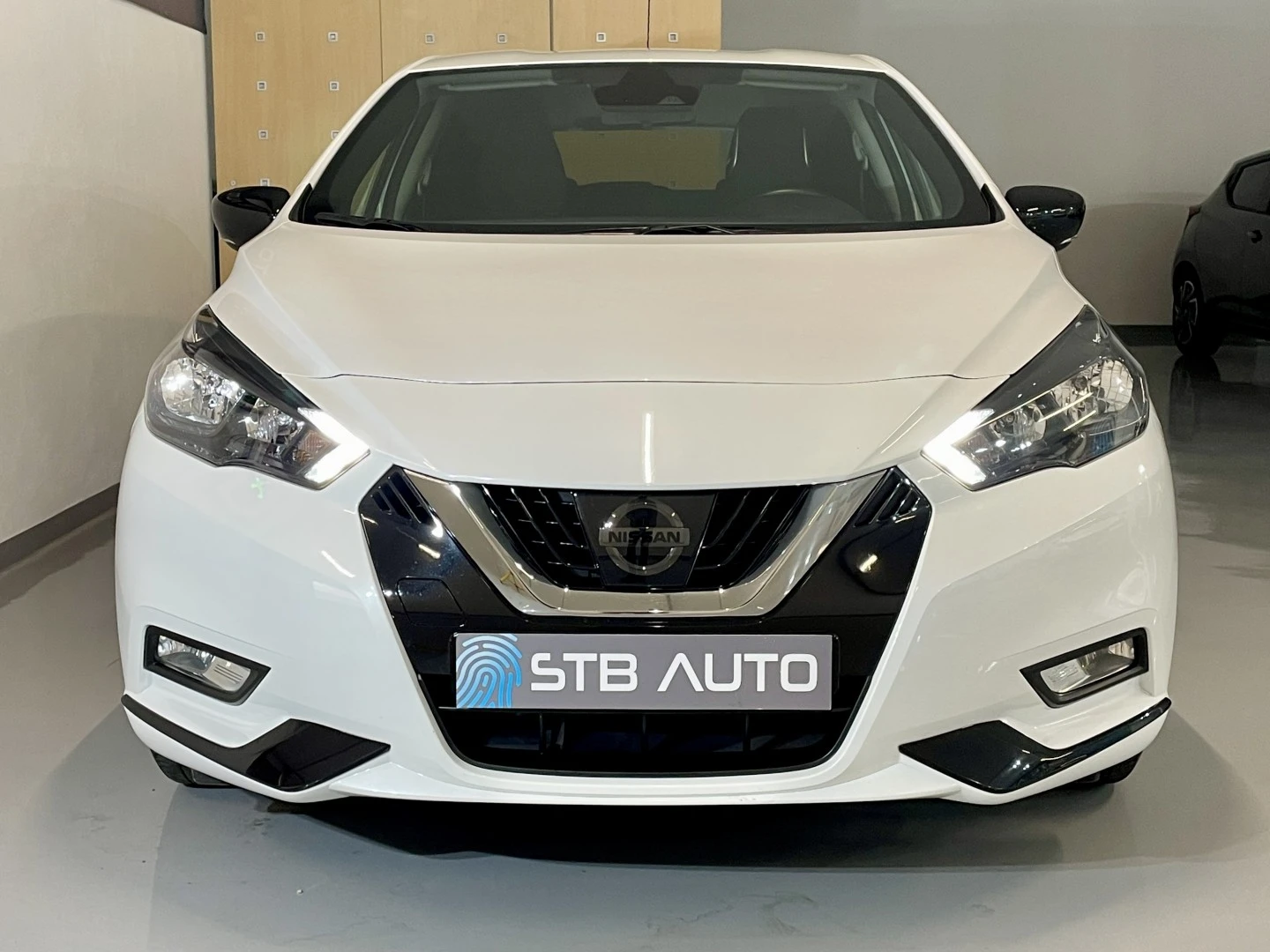 Nissan Micra 1.0 IG-T N-Design Black P.Navi