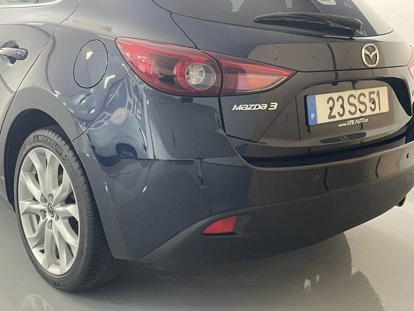 Mazda 3 1.5 Sky-D Excellence Navi