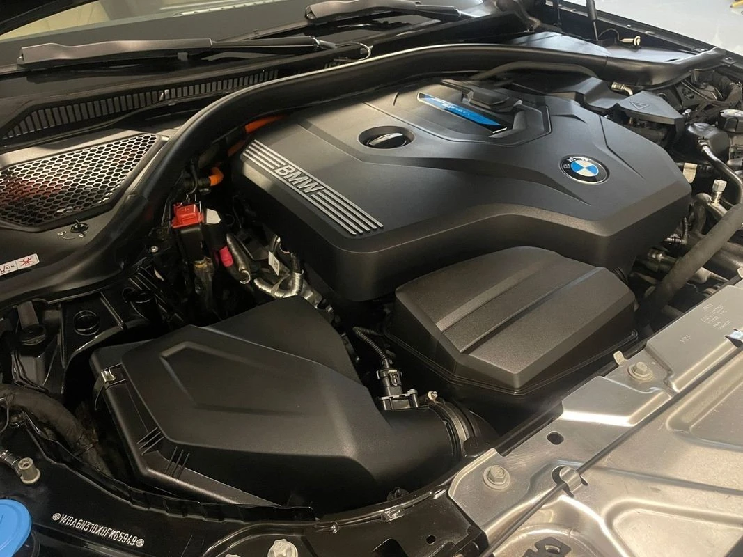 BMW 330 e Touring Pack M Auto