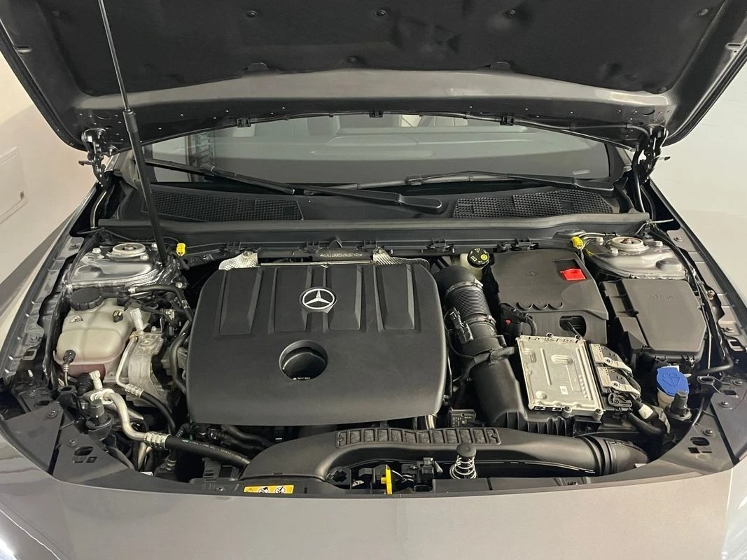 Mercedes-Benz CLA 180 d Shooting Brake Style Plus Aut.