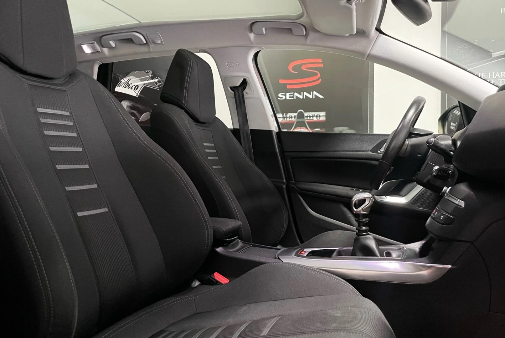 Peugeot 308 1.6 e-HDi Allure