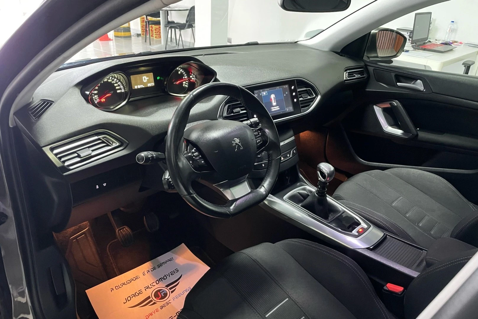 Peugeot 308 1.6 e-HDi Allure