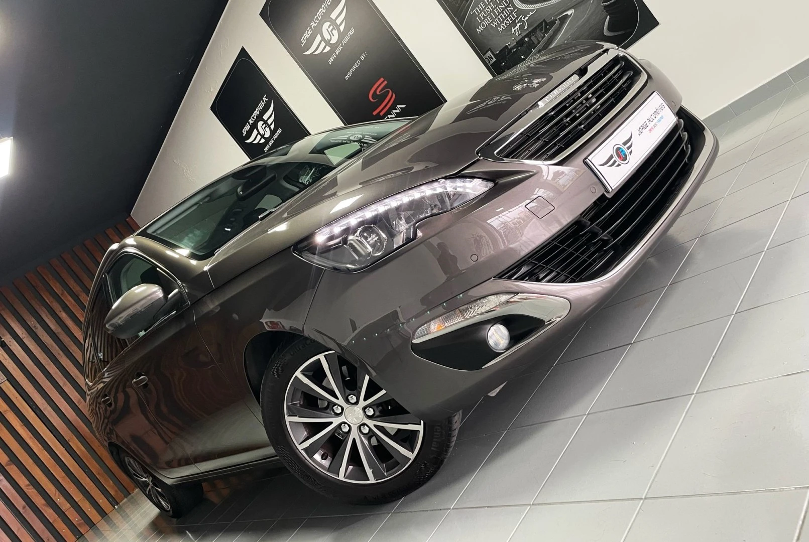 Peugeot 308 1.6 e-HDi Allure