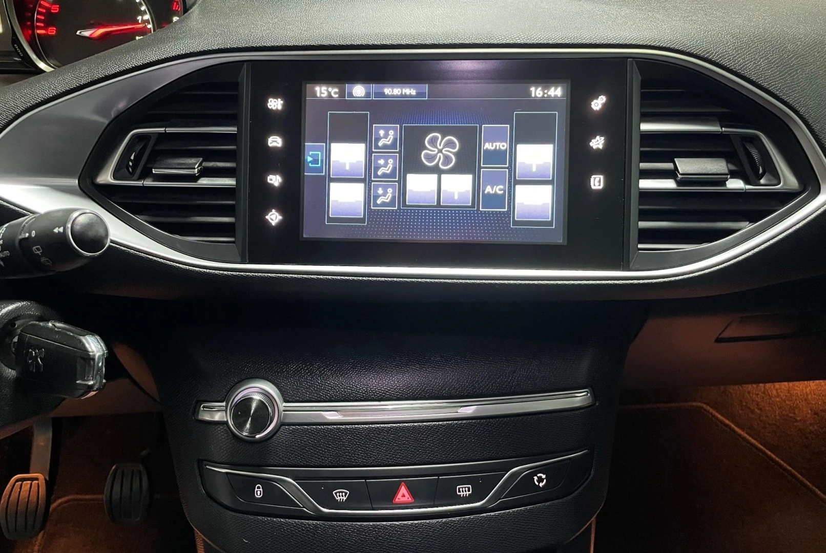 Peugeot 308 1.6 e-HDi Allure