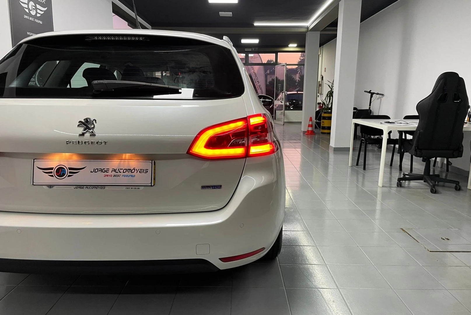 Peugeot 308 SW 1.6 BlueHDi Active