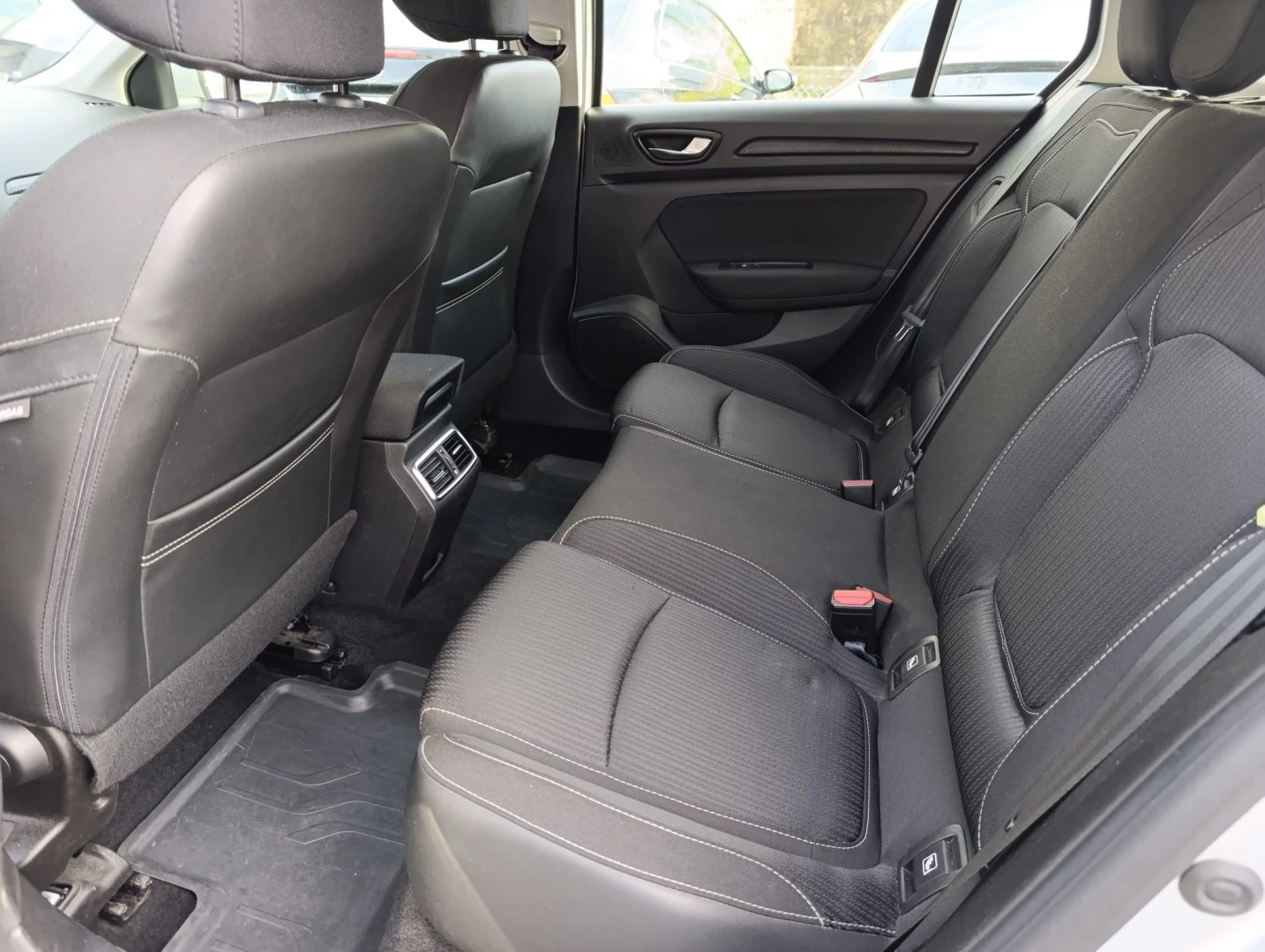 Renault Mégane Sport Tourer 1.5 Blue dCi Limited C/PM+Pneu