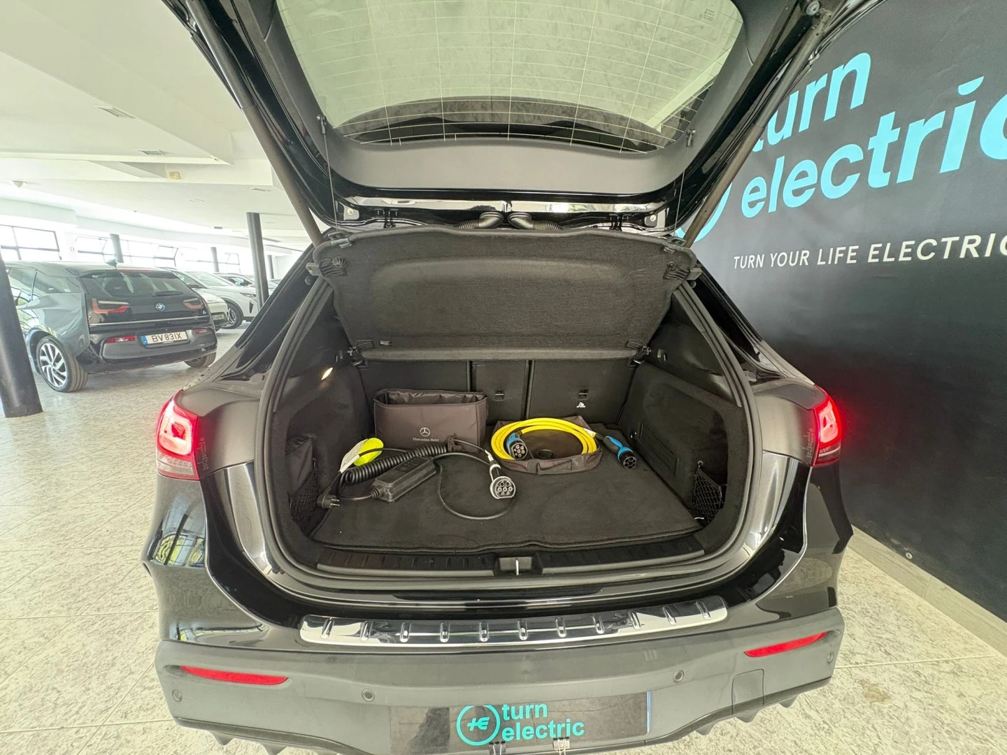 Mercedes-Benz EQA 250 AMG Line