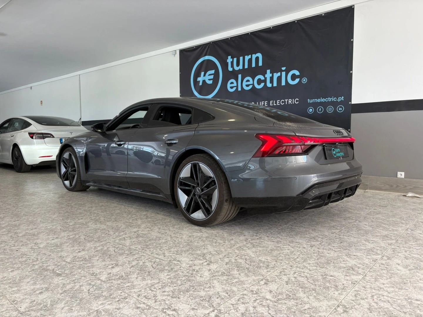 Audi e-tron GT quattro